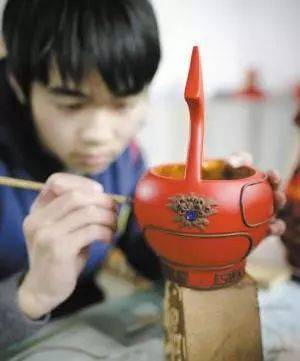 浙江木雕现场创作大赛暨第七届浙江民间文艺 '映山红奖'(木雕)评选活动报名启动